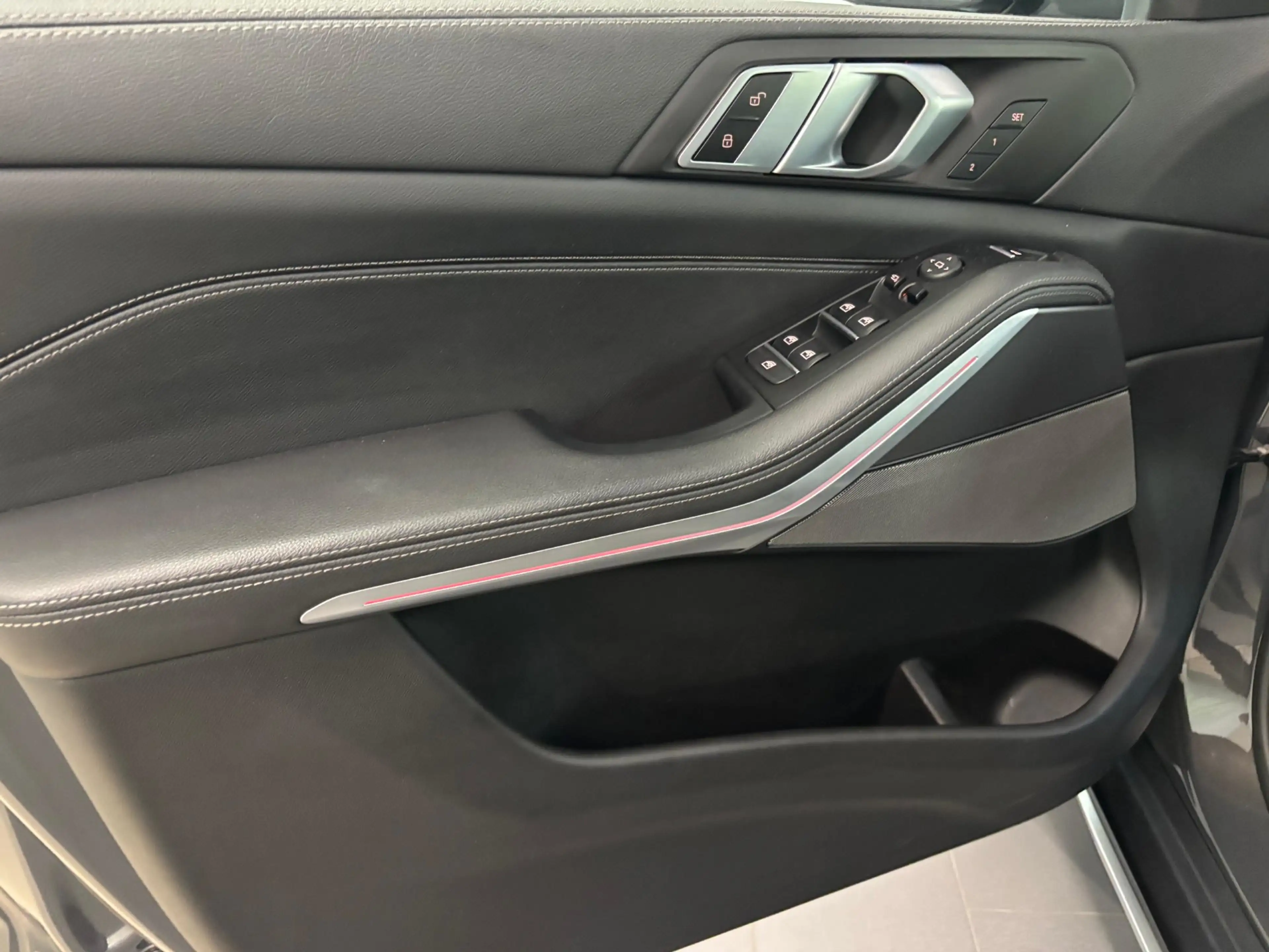 BMW X5 xDrive30d — photo 9