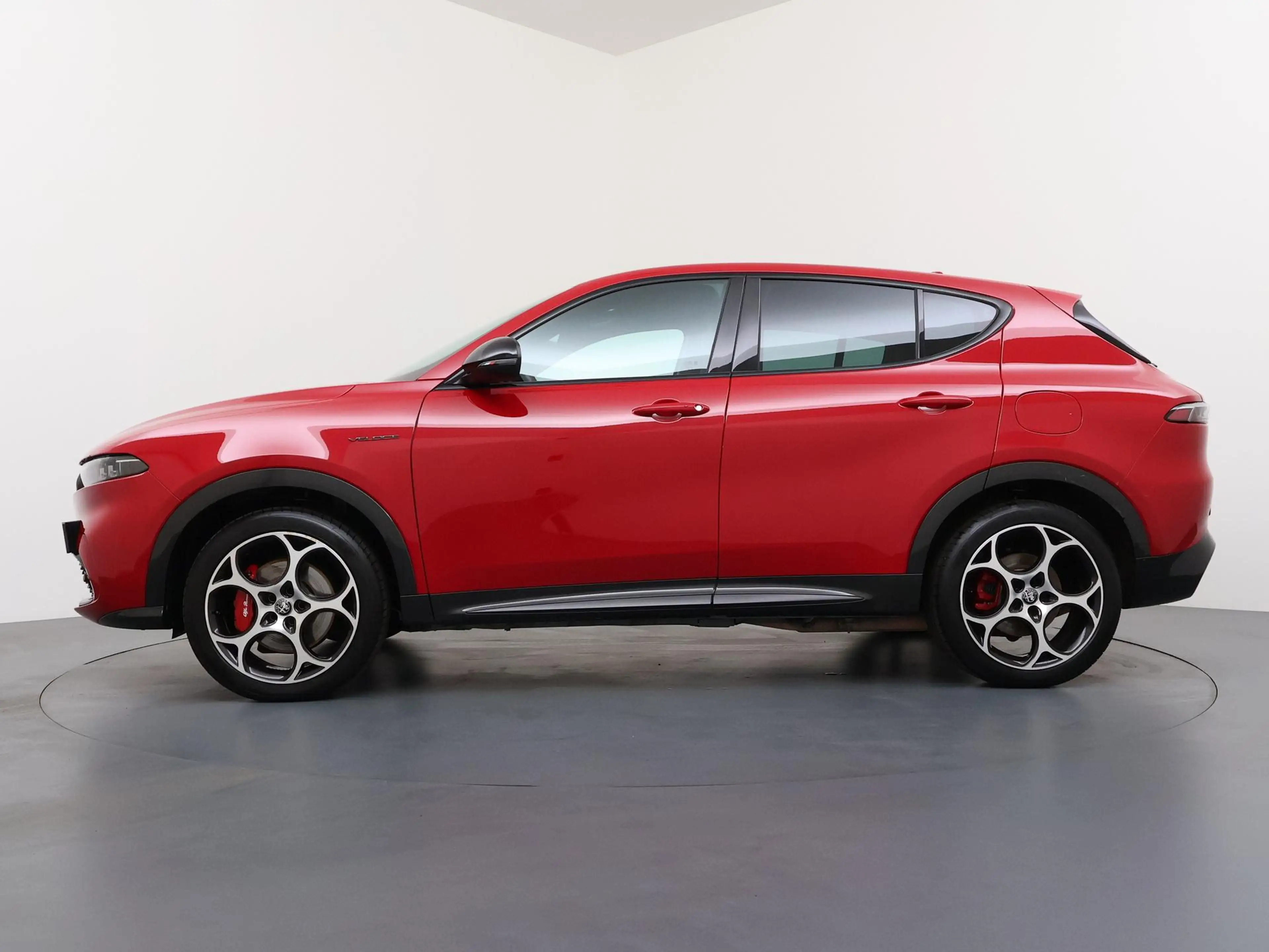 Alfa Romeo Tonale 1.3T PHEV Veloce | Adapt. Cruise | Parkeercamera | — photo 2