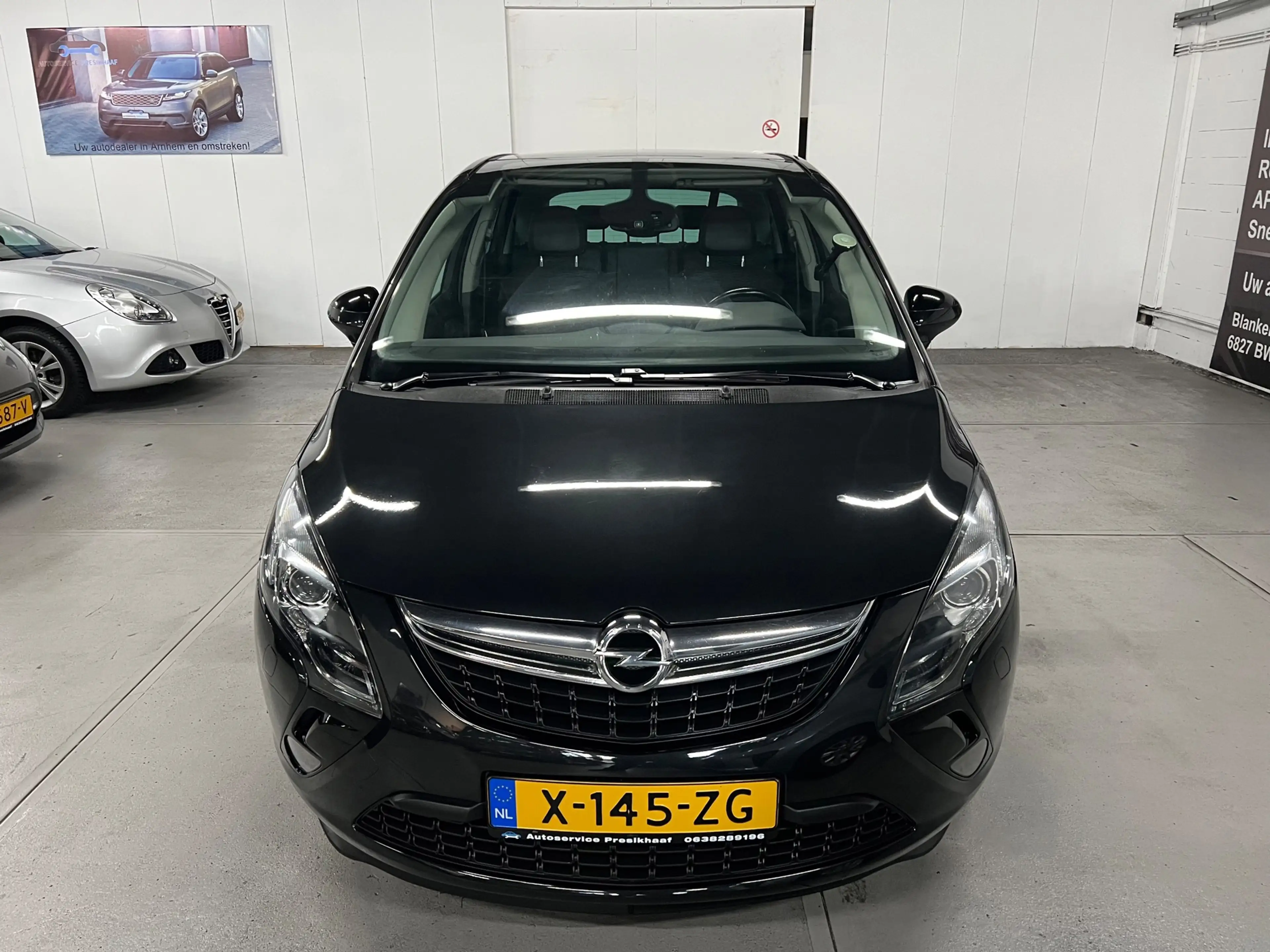 Opel Zafira Tourer 1.4 Cosmo 7p. Automaat PANORAMADAK — photo 3