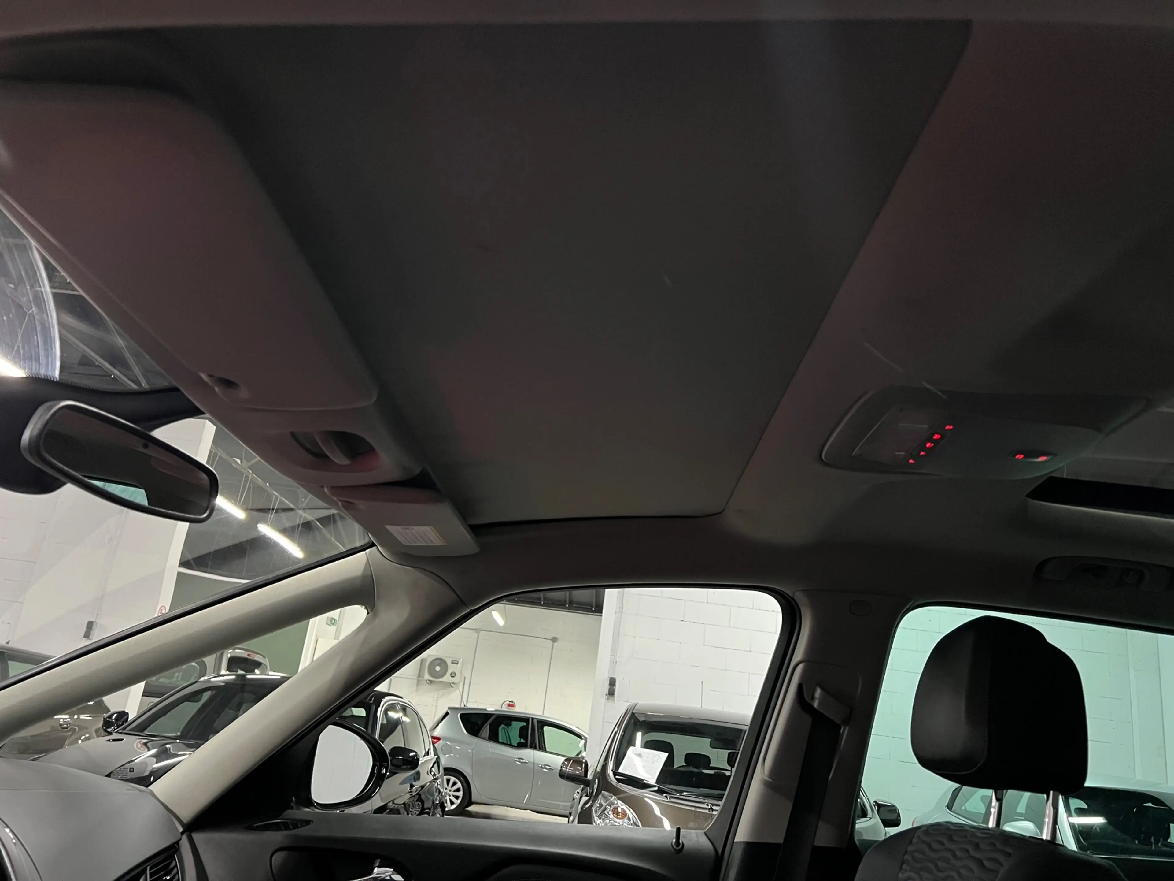 Opel Zafira Tourer 1.4 Cosmo 7p. Automaat PANORAMADAK — photo 32