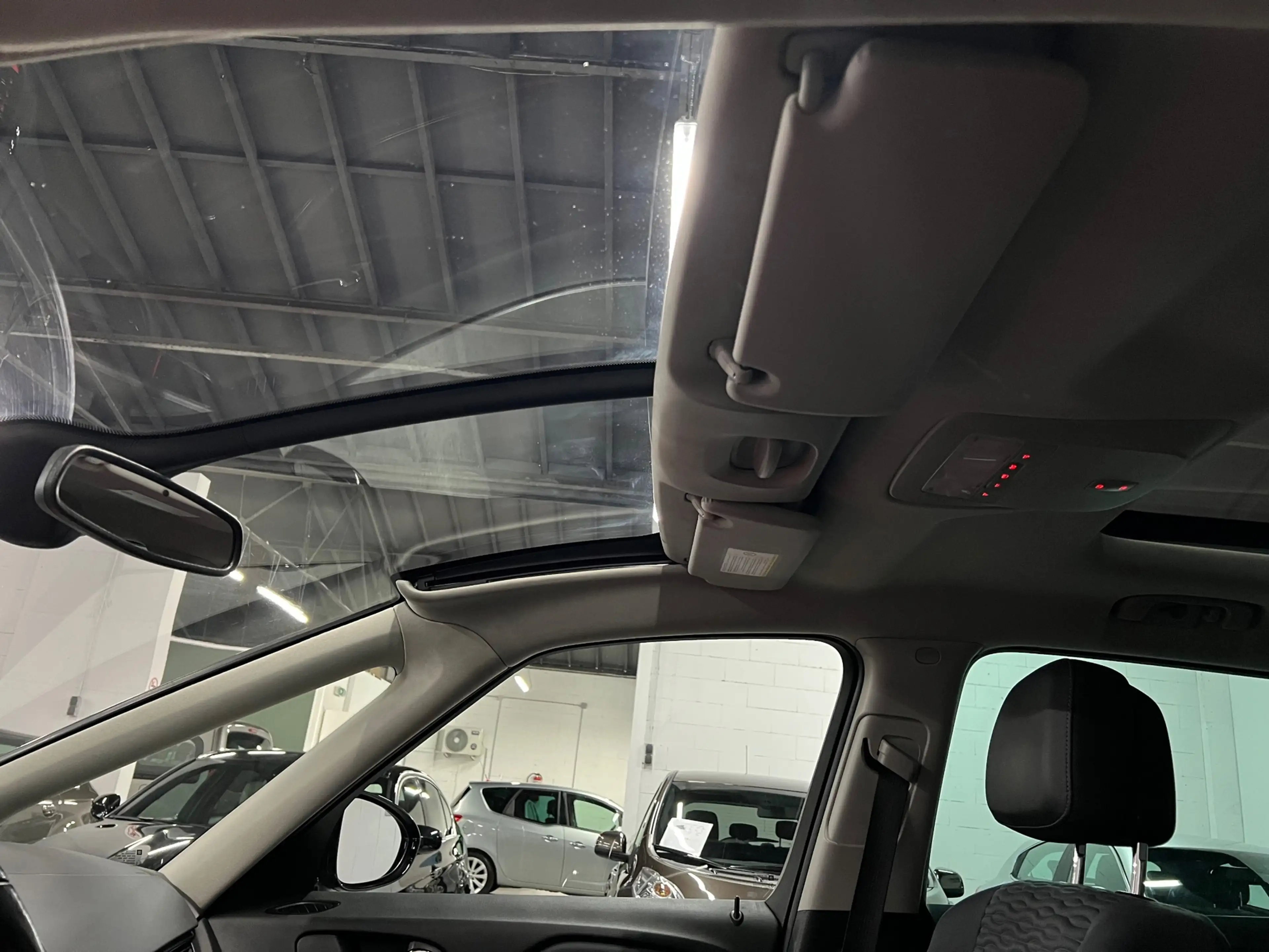 Opel Zafira Tourer 1.4 Cosmo 7p. Automaat PANORAMADAK — photo 33