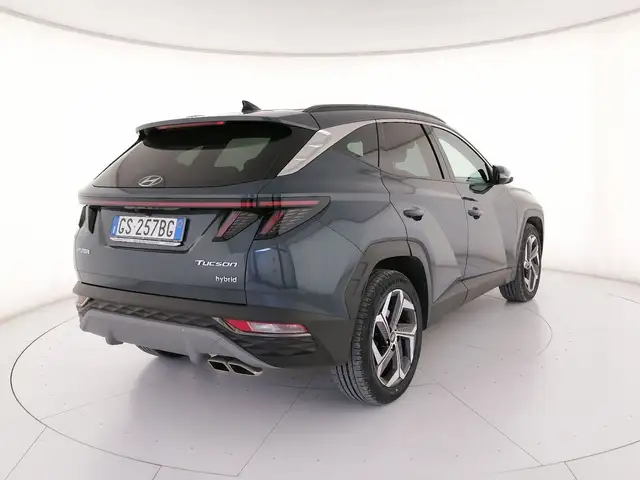 Hyundai Tucson view 2