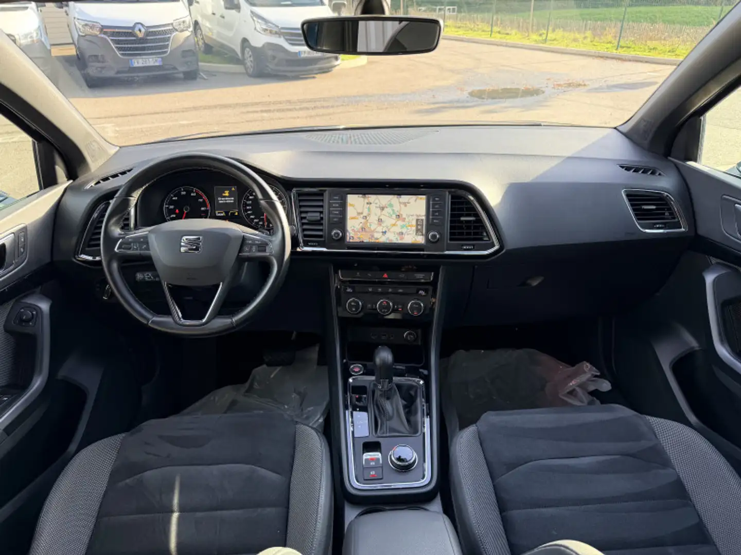 SEAT Ateca 1.4 ECOTSI 150CH ACT START\u0026STOP XCELLENCE DSG Blau - 2