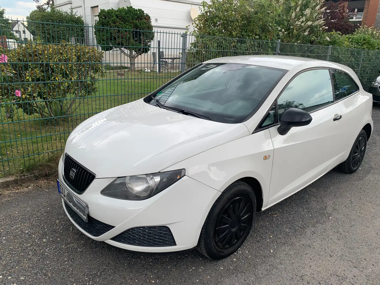 SEAT Ibiza Ibiza SC 1.2 12V Weiß - 2