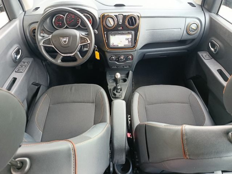 Dacia Lodgy LODGY 1.2 TCe 115 Stepway Celebration Start&Stop — photo 14