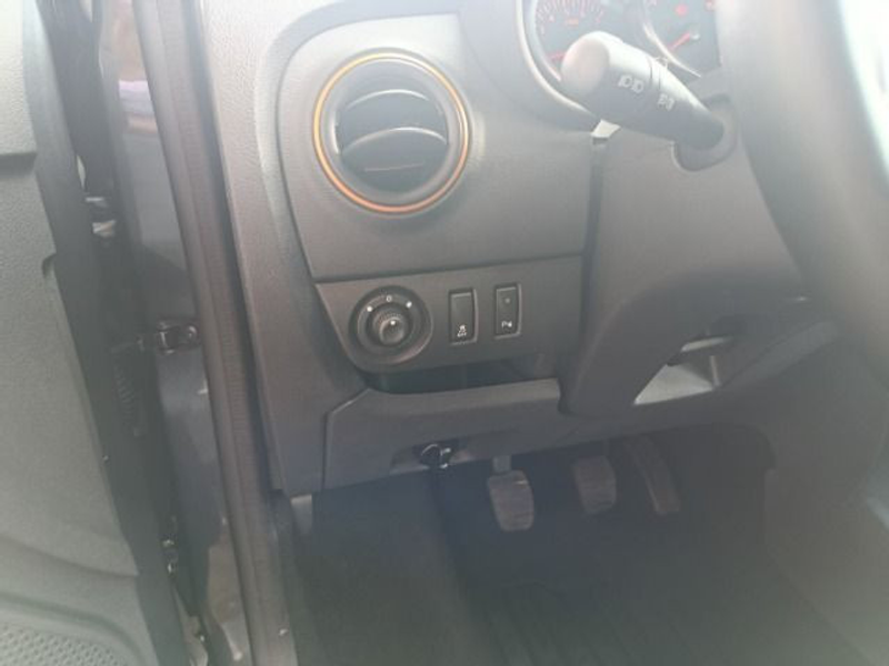 Dacia Lodgy LODGY 1.2 TCe 115 Stepway Celebration Start&Stop — photo 13