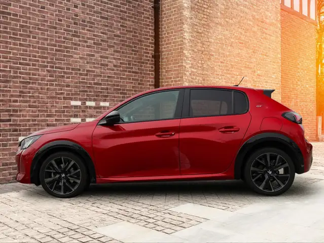 Peugeot 208 view 3