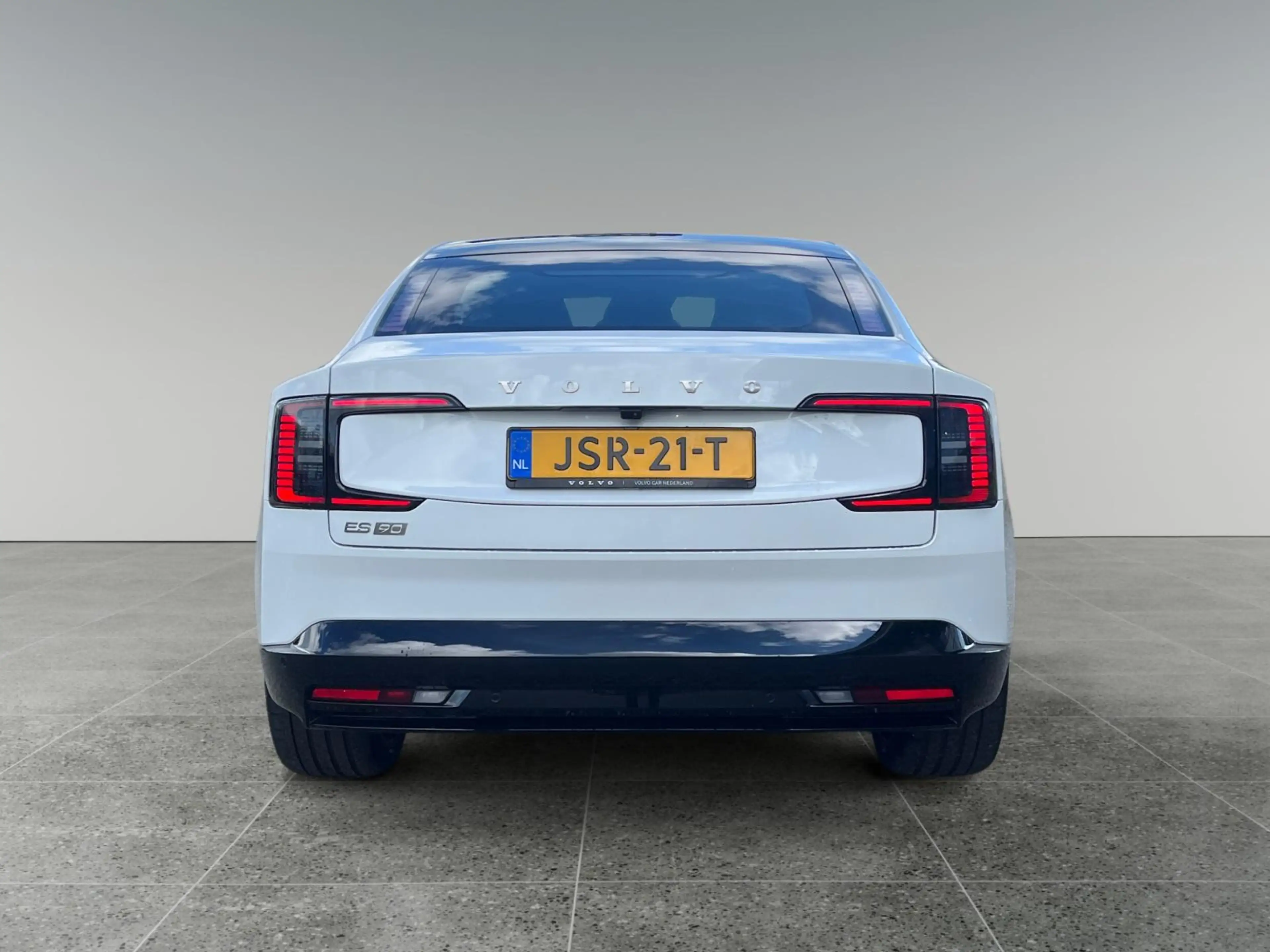 Volvo ES90 Single Motor Extended Range Ultra 92 kWh — photo 7