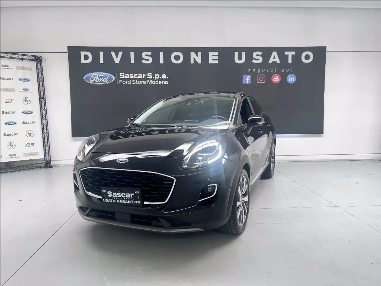 Ford Puma 1.0 ecoboost h Titanium X s&s 125cv auto Nero - 1