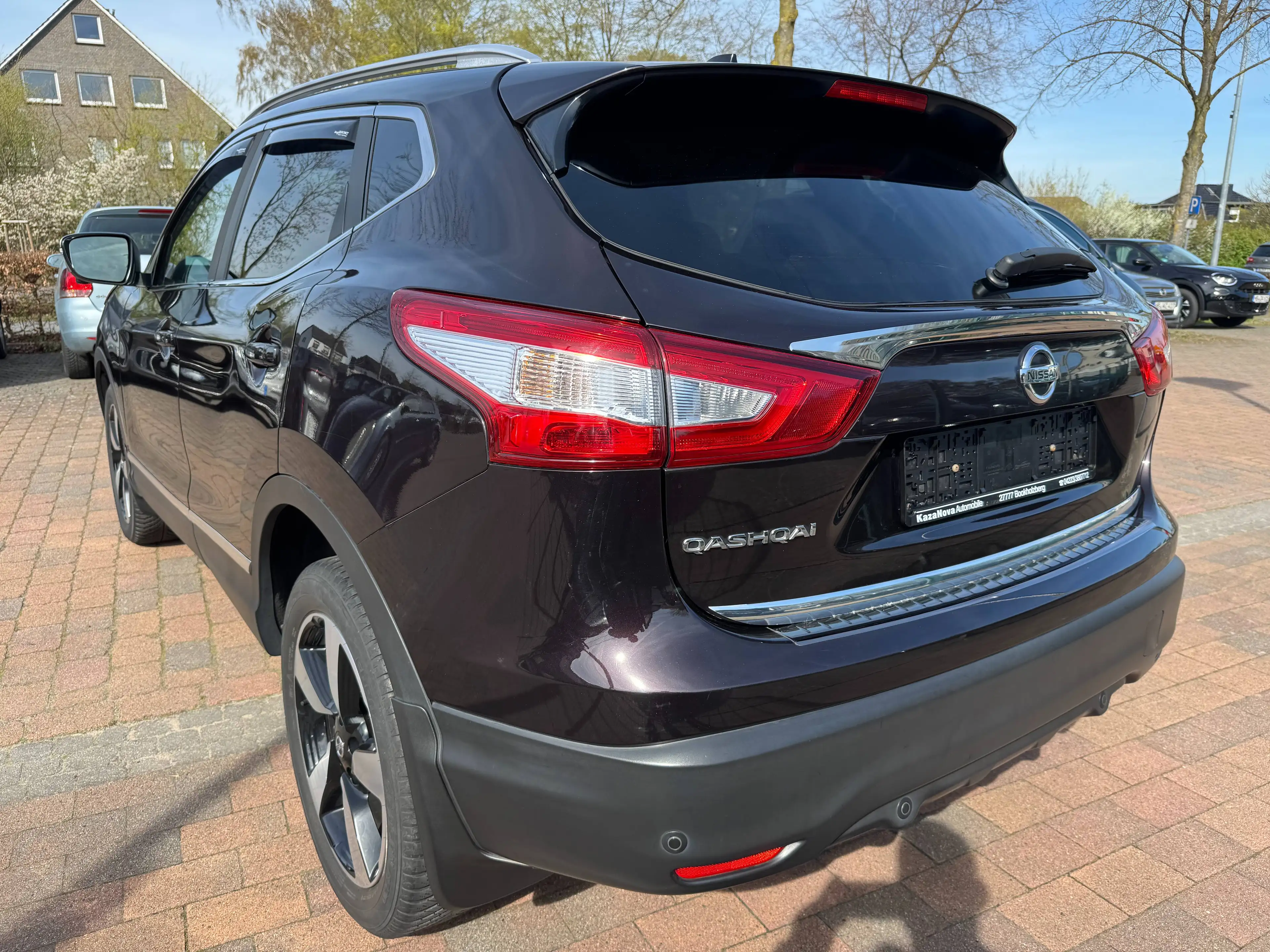 Nissan Qashqai N-Connecta-Automatik-NAV+Panorama+Shzg+ACC.. — photo 7