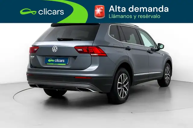 Volkswagen Tiguan Allspace view 5