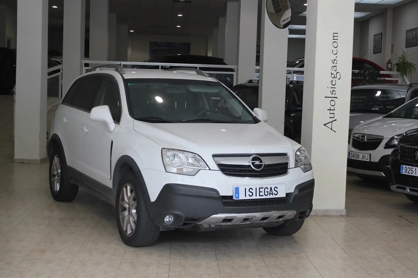 Opel Antara 2.0CDTI Energy 4x2 Weiß - 1