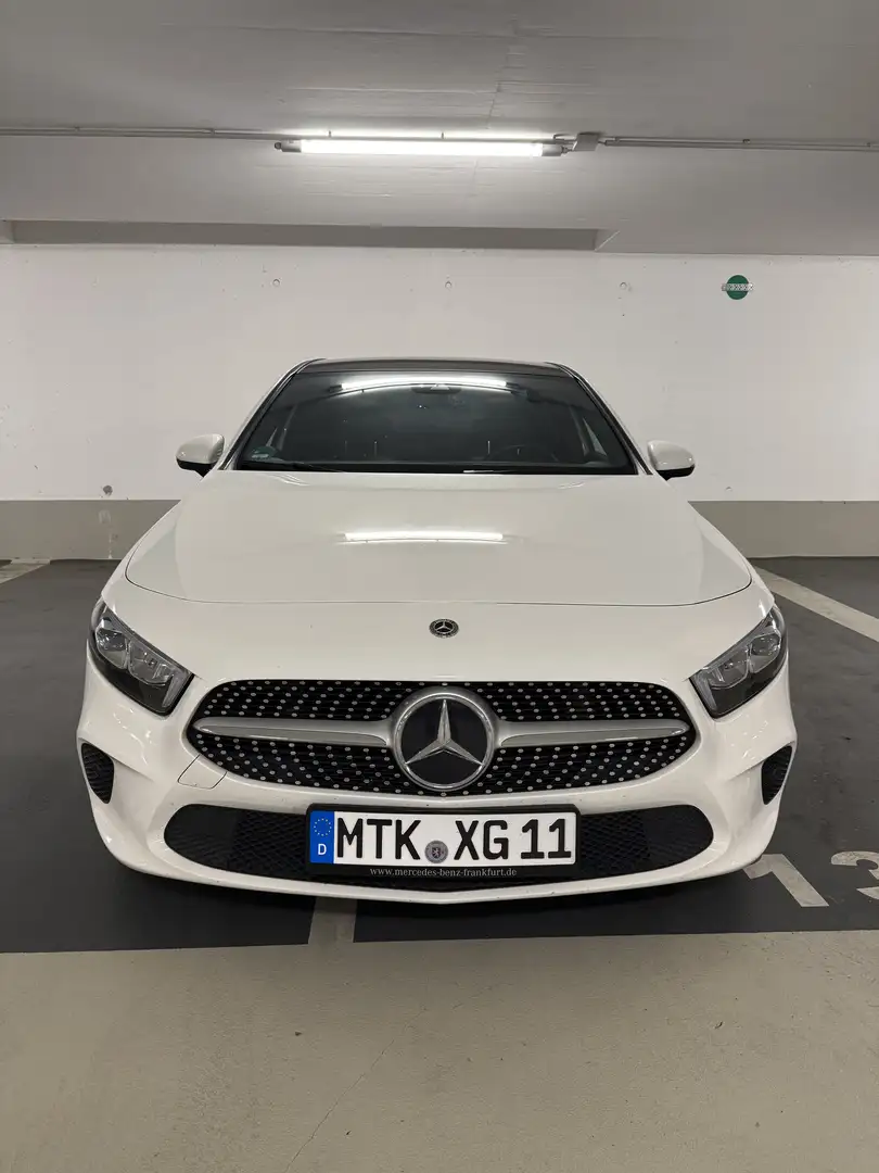 Mercedes-Benz A 180 A 180 d (177.003) Weiß - 1