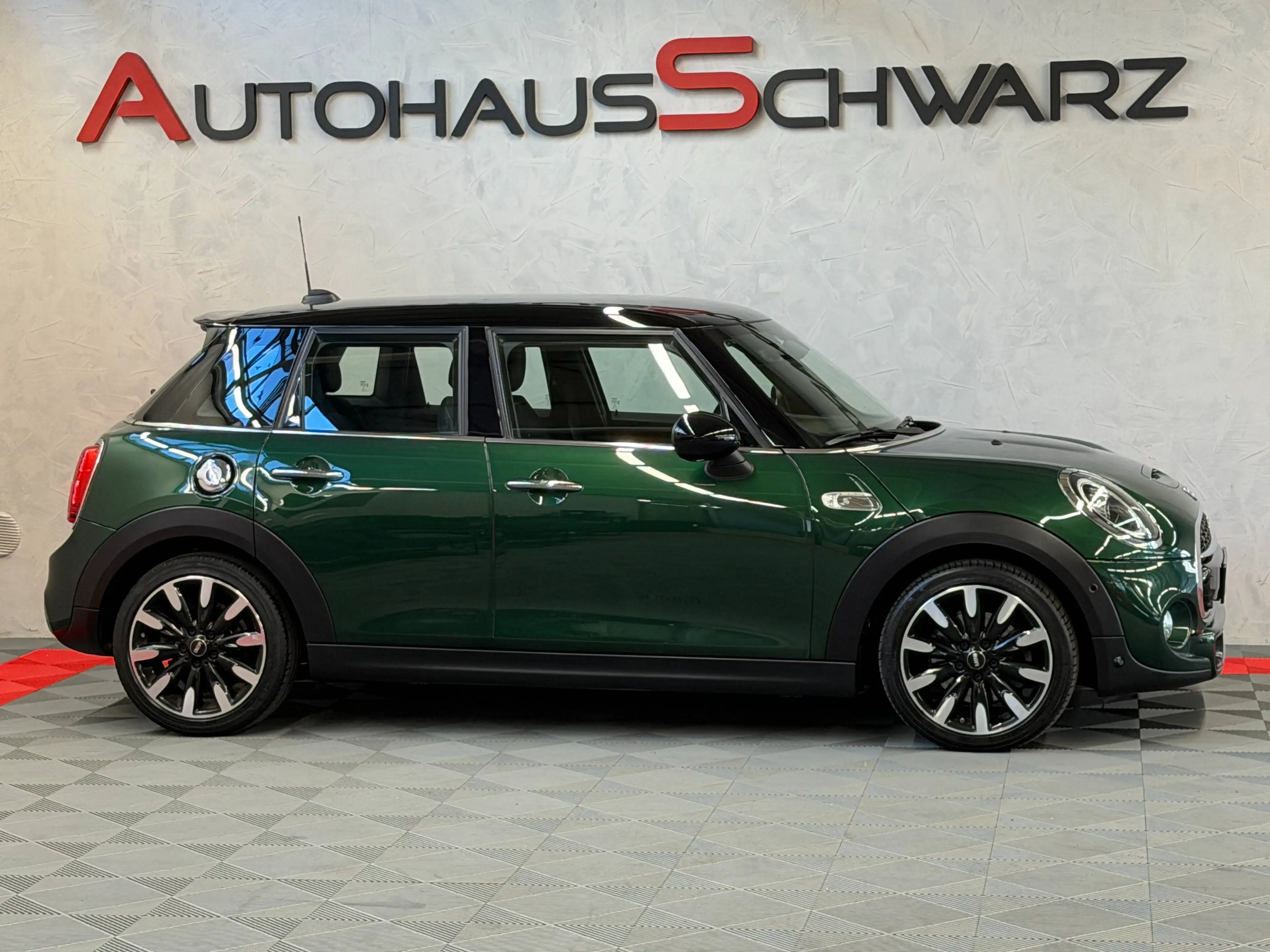 MINI Cooper S Cooper S Aut. Led Leder Navi PDC SHZ Tempo MFL FahrAss — photo 8
