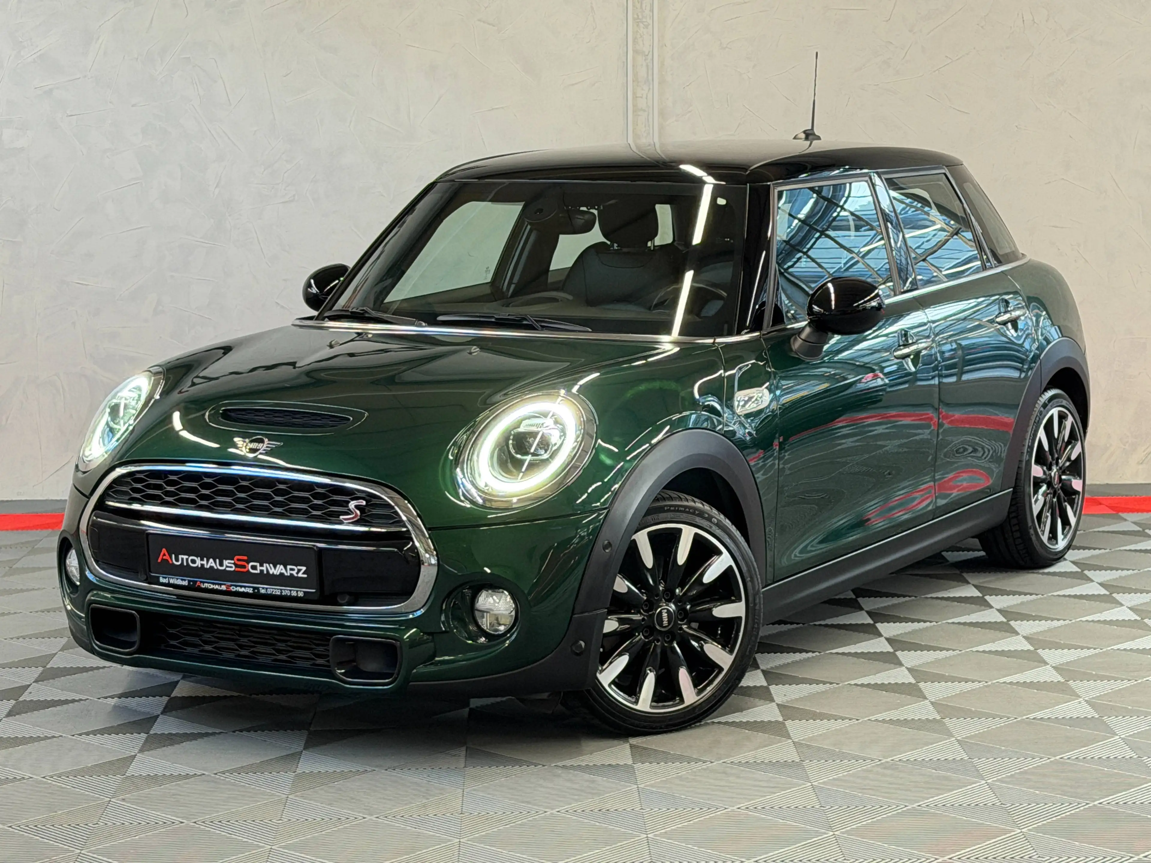 MINI Cooper S Cooper S Aut. Led Leder Navi PDC SHZ Tempo MFL FahrAss — photo 3