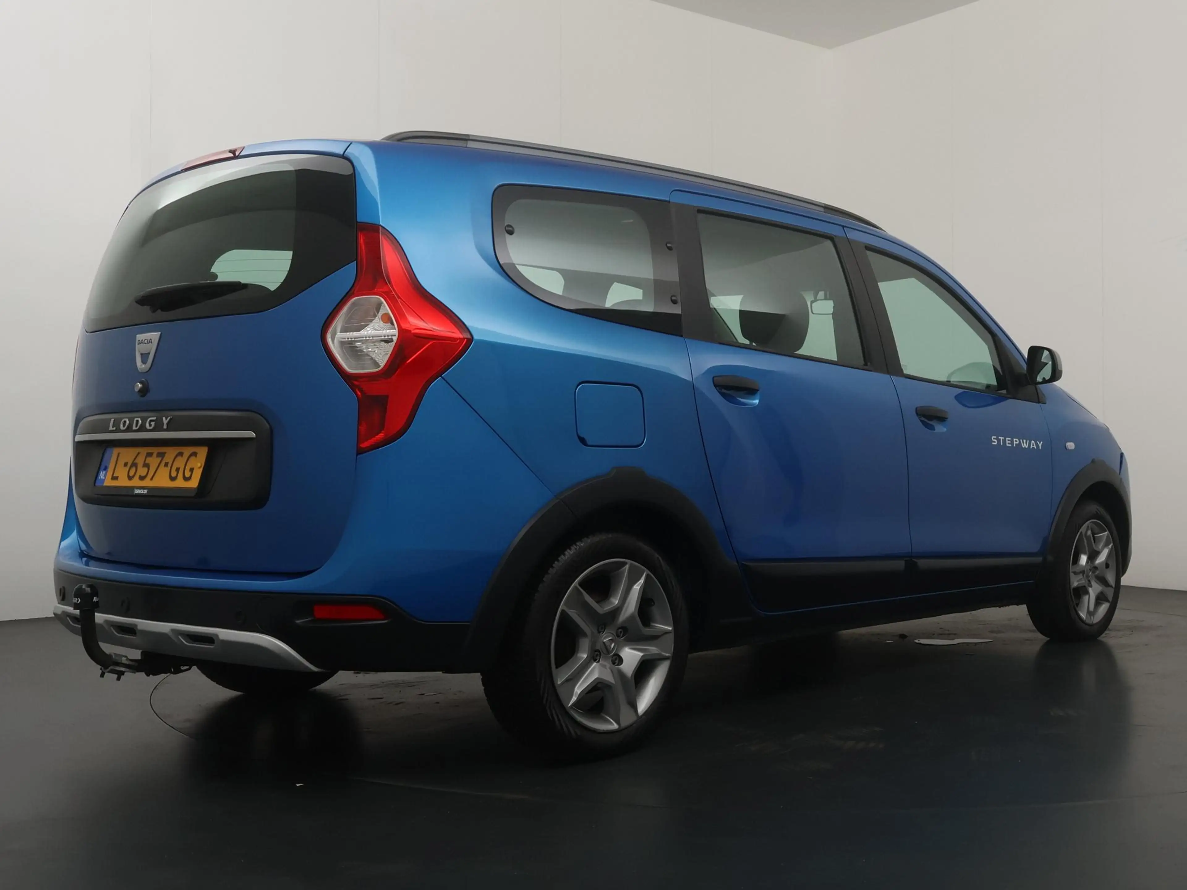 Dacia Lodgy TCe 115 Stepway 7p | Trekhaak | Parkeercamera | — photo 5