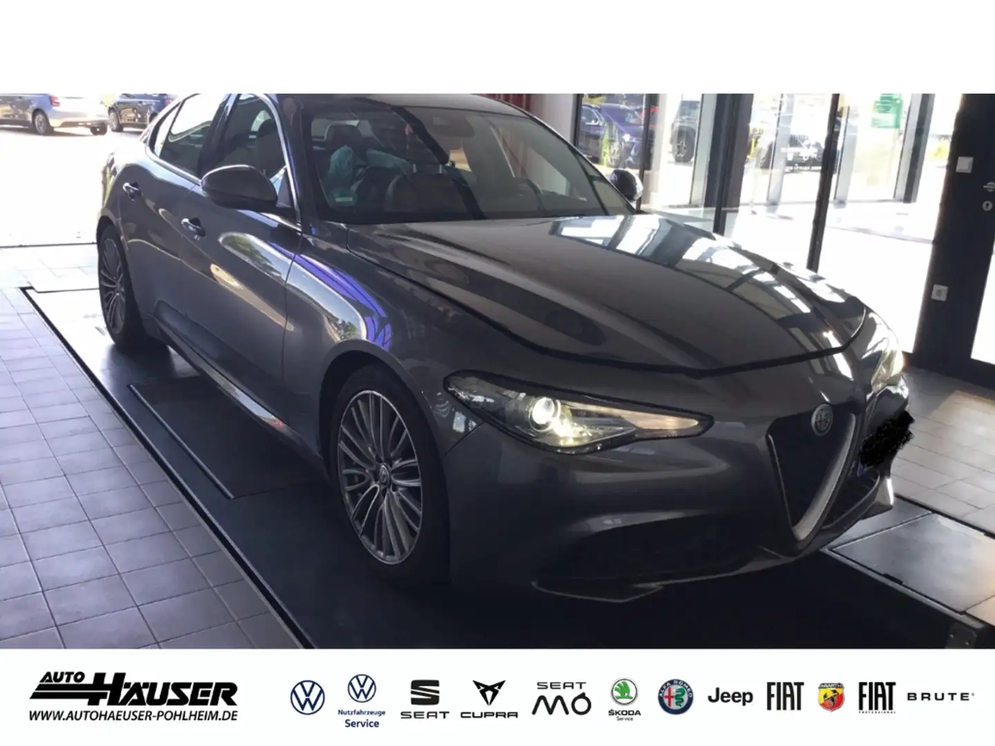Alfa Romeo Giulia Super 2.2 Diesel AT8 NAVI BI-XENON TEMPOMAT PDC Grau - 2