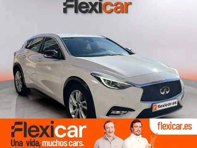 Infiniti Q30 1.6t Premium 122