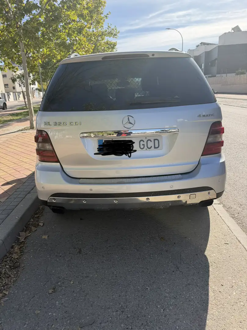 Mercedes-Benz ML 320 320CDI 4M Aut. - 2