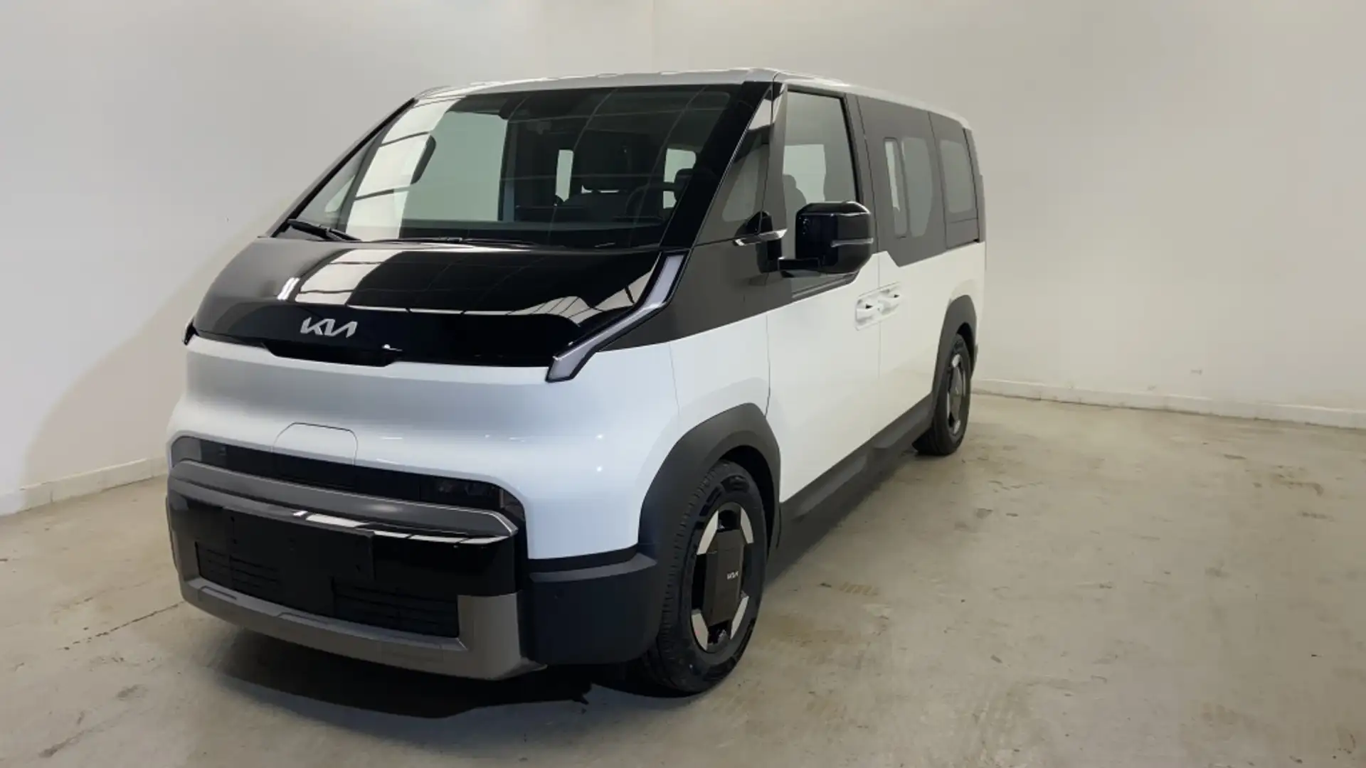 Kia PV5 Passenger L2H1 Long Range Plus Білий - 2