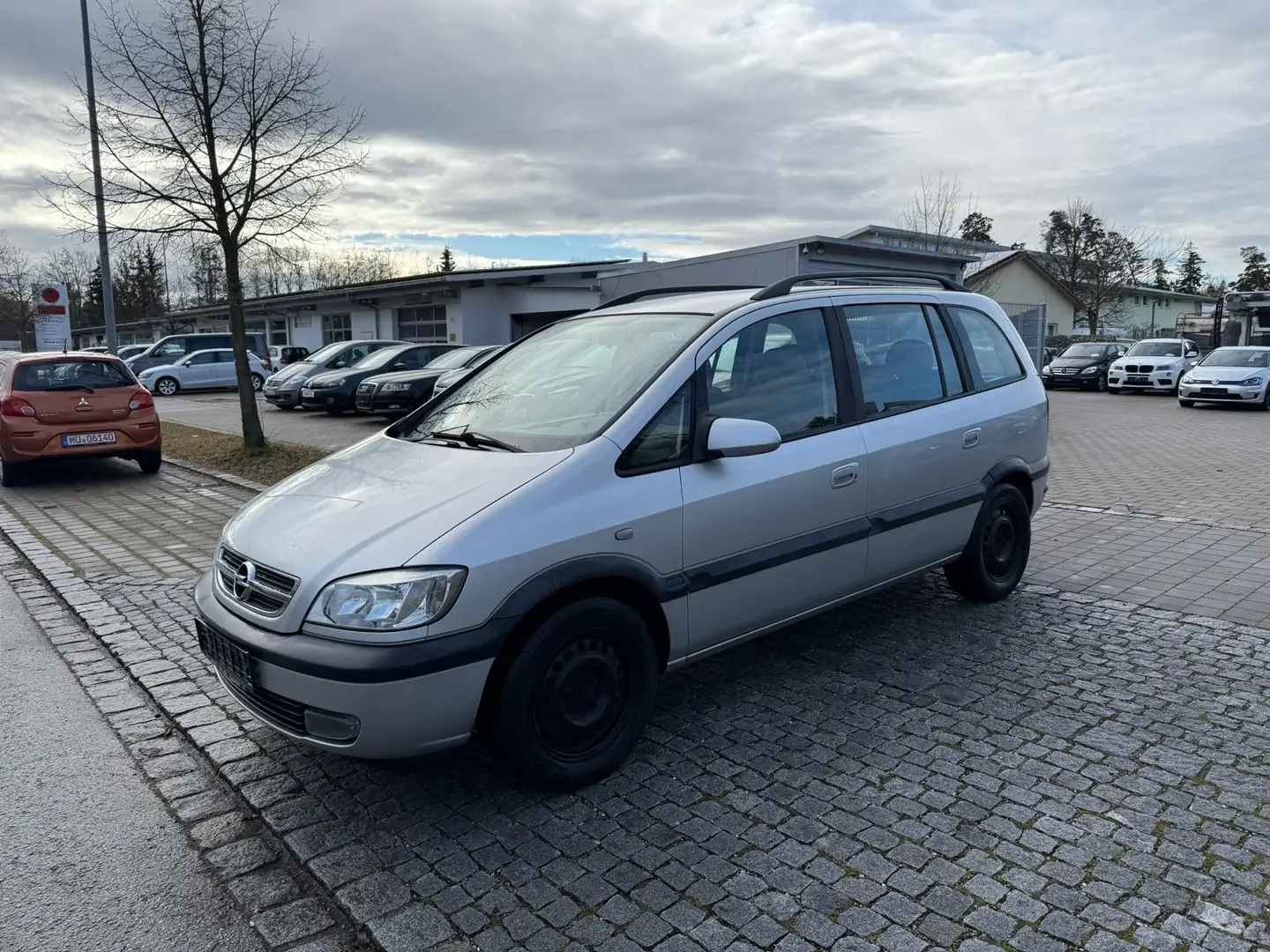 Opel Zafira Basis - Kein Tüv - AHK - 7 Sitzer - Grigio - 1