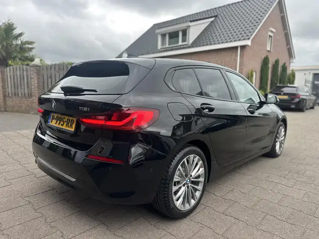 BMW 1 Series view 13