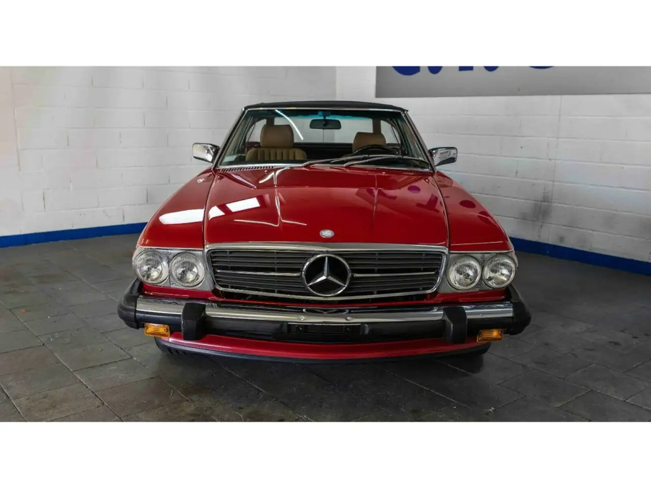 Mercedes-Benz SL 560 R107, foto 3