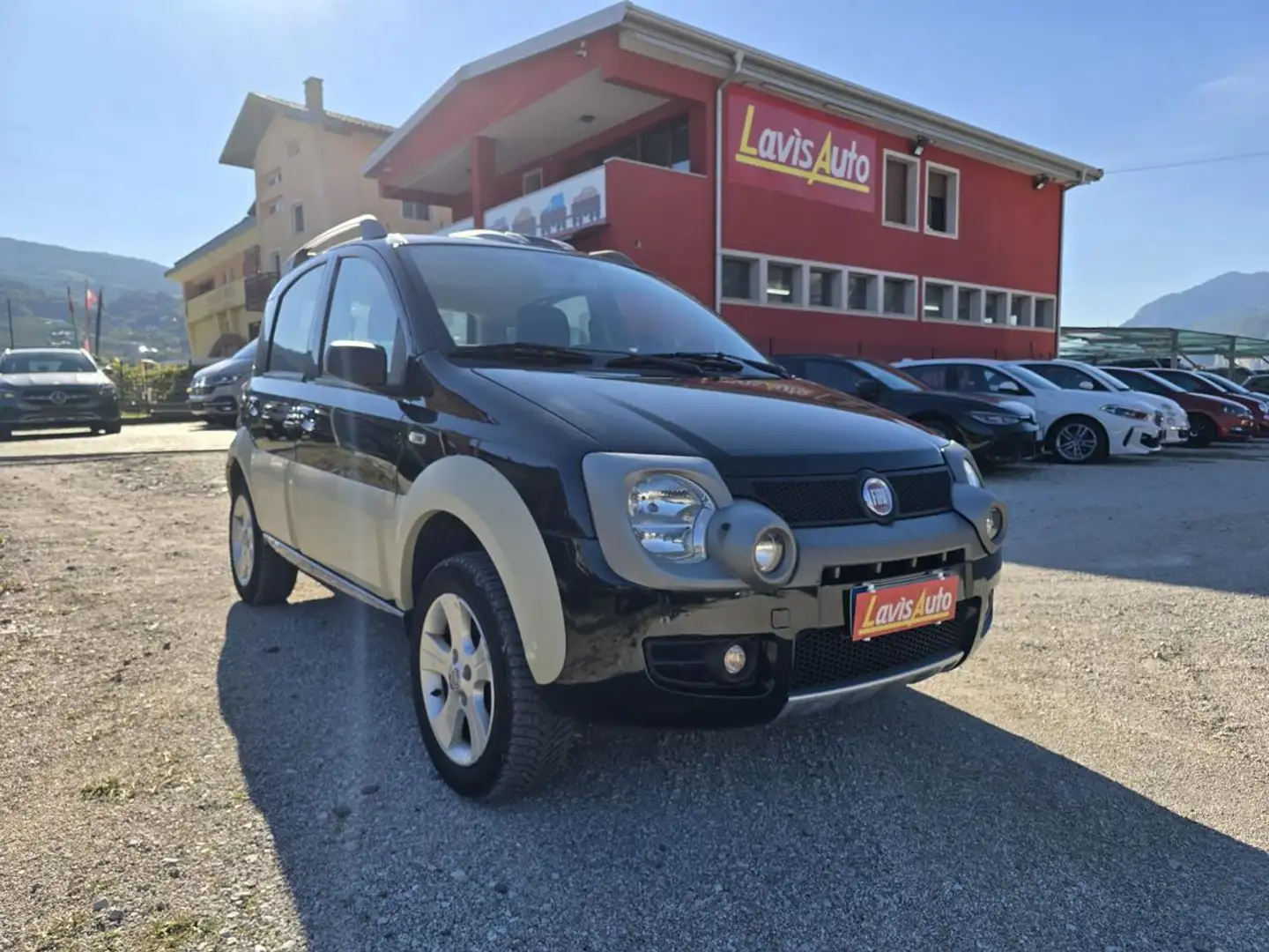 Fiat Panda 1.3 MJT 16V 4x4 Cross Schwarz - 1