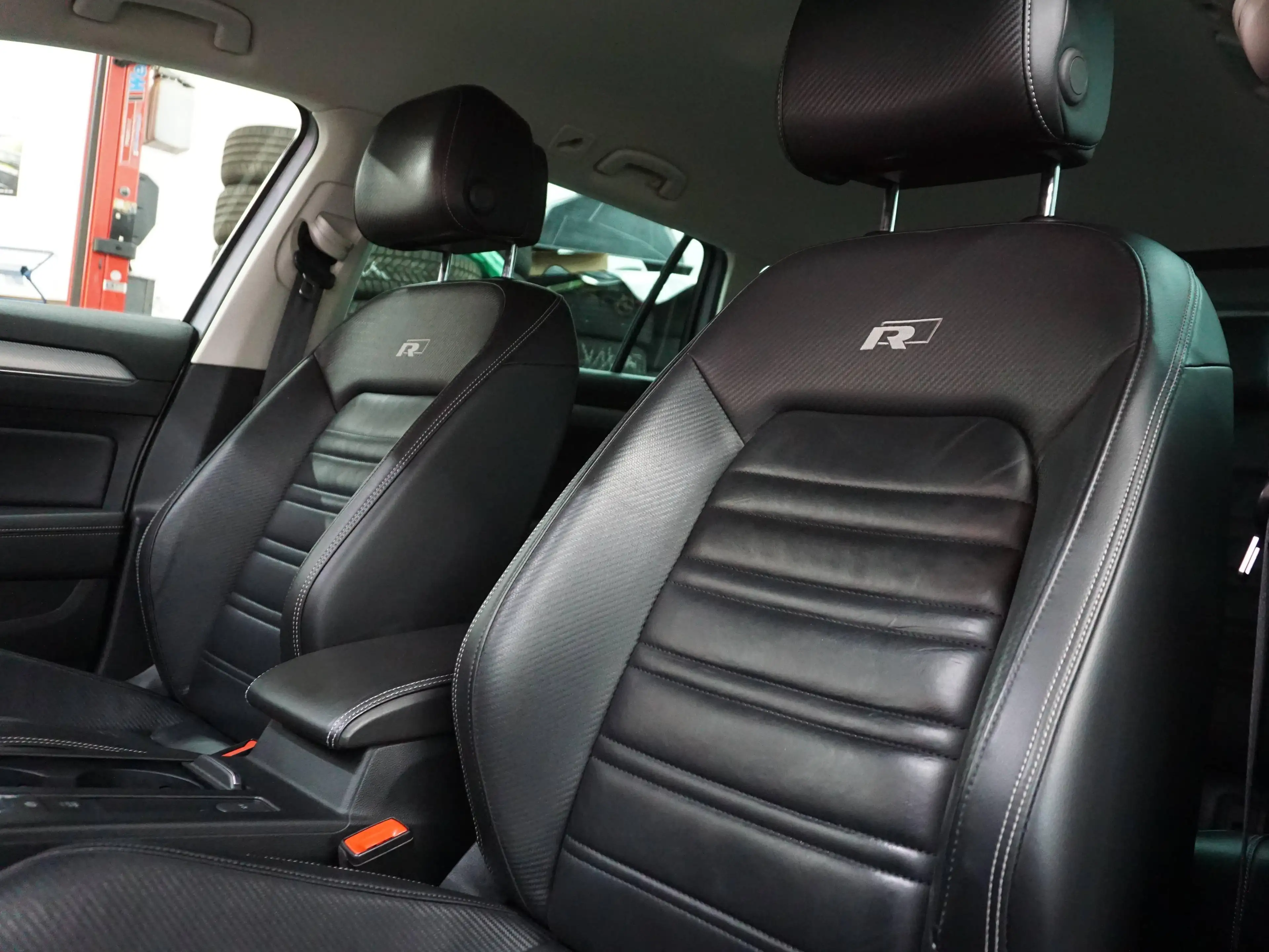 Volkswagen Passat Variant Highline 4Motion BMT/Start-Stop — photo 7
