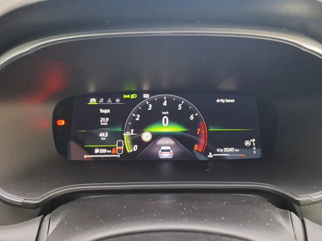 Renault Megane Citadine 5 portes — photo 20