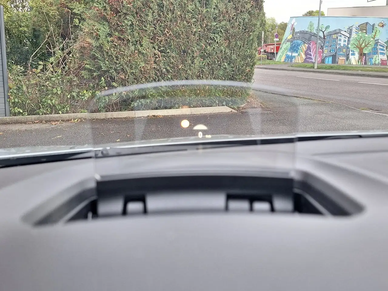 Renault Megane Citadine 5 portes — photo 21