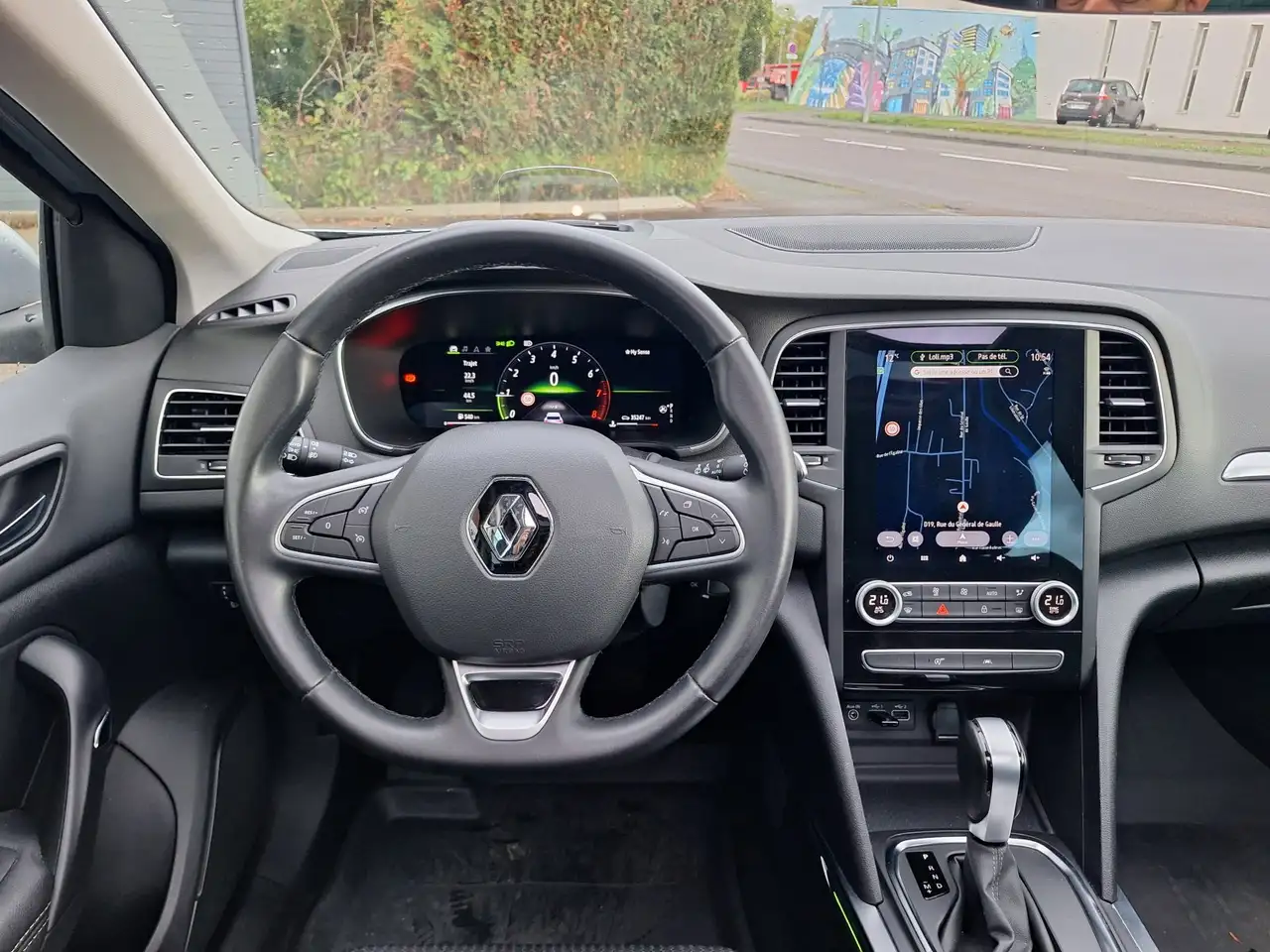 Renault Megane Citadine 5 portes — photo 10