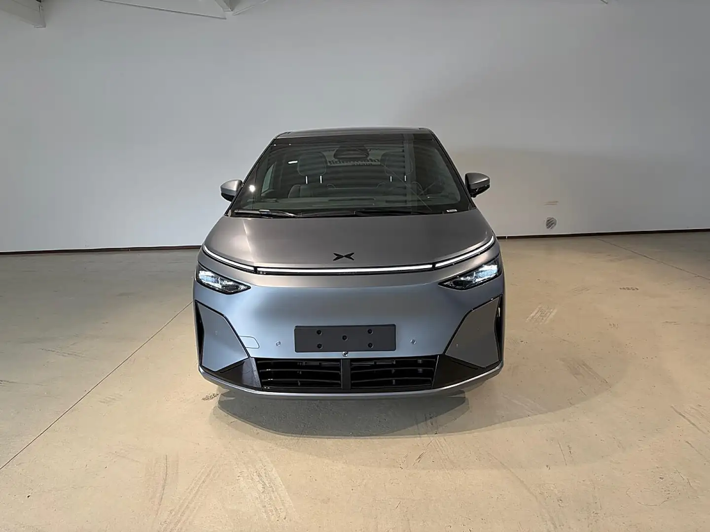 Xpeng Sonstige X9 Performance AWD *Jetzt besichtigen und probe... Grau - 2