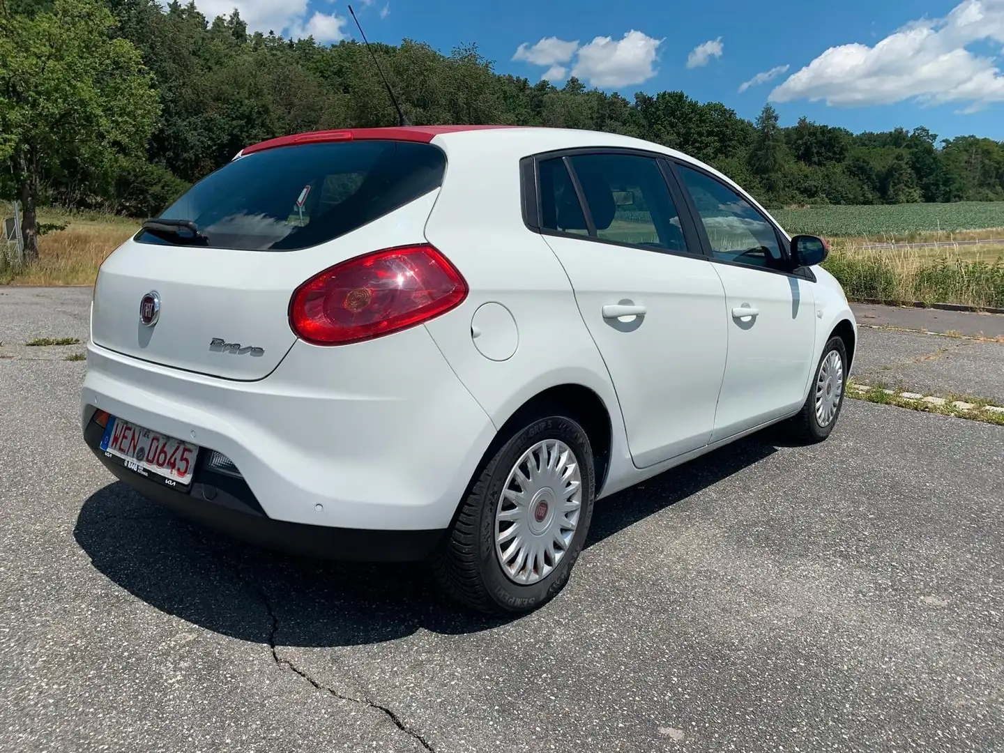 Fiat Bravo 1.4 16V Dynamic*KLIMAAUTO*TÜV 06/2027*PDC* Weiß - 2