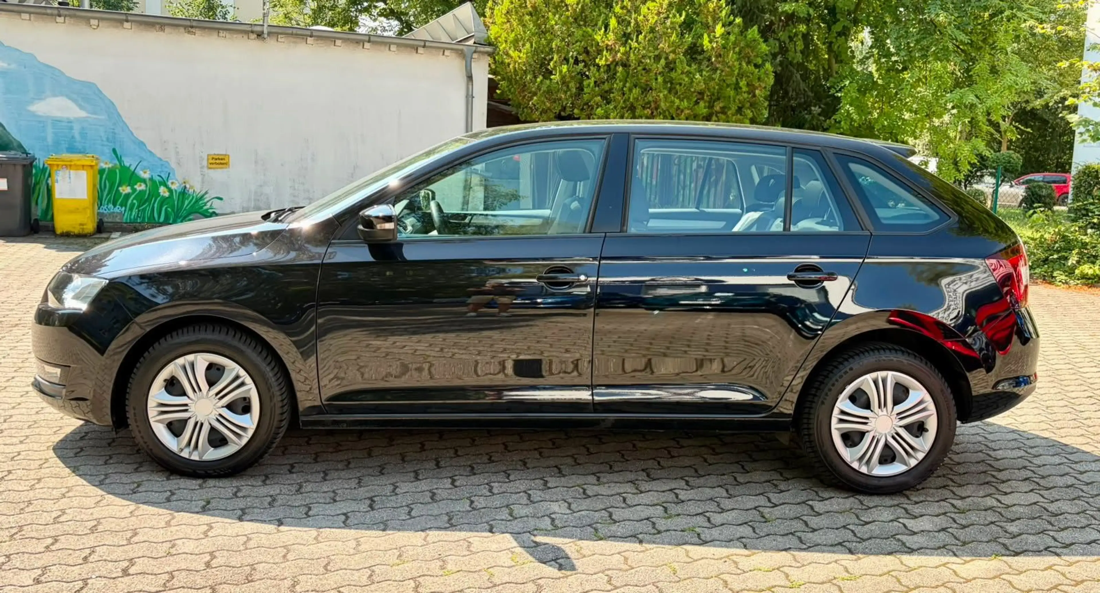 Skoda Rapid/Spaceback Spaceback Ambition /NAVI/Scheckheft — photo 4