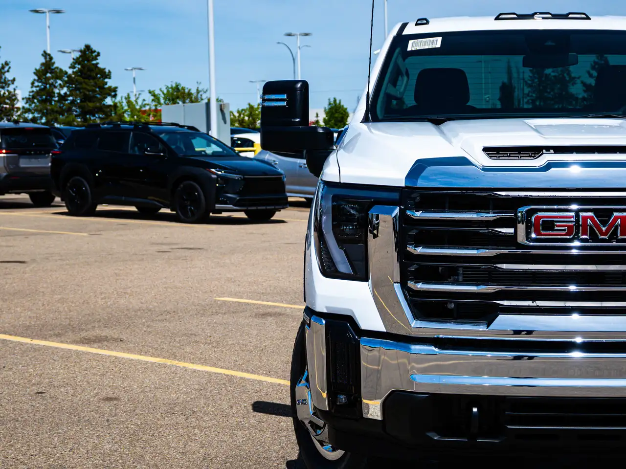GMC Sierra 3500HD снимка GMC Sierra 3500HD