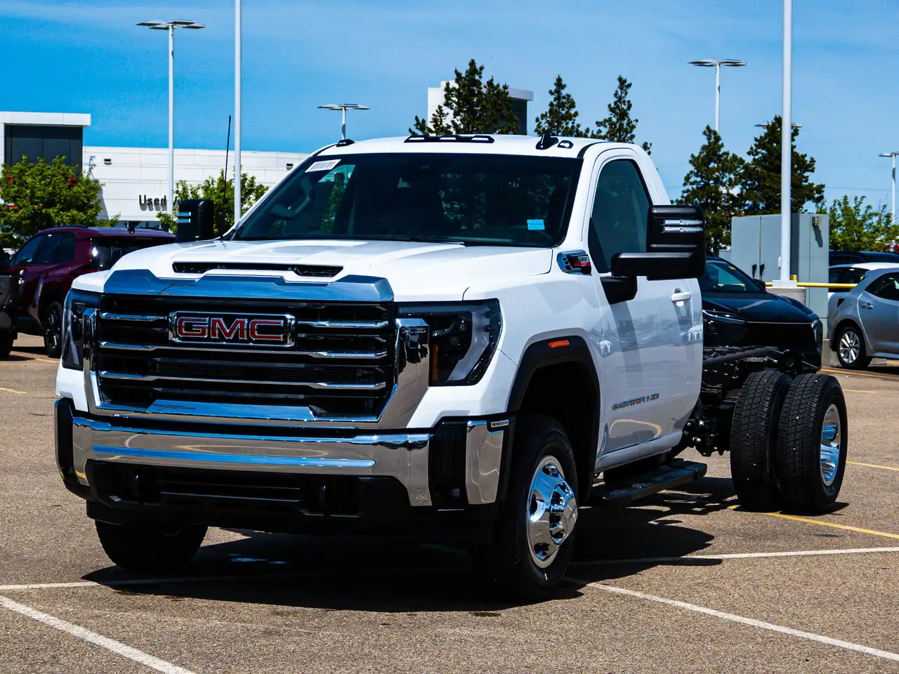 GMC Sierra 3500HD снимка GMC Sierra 3500HD