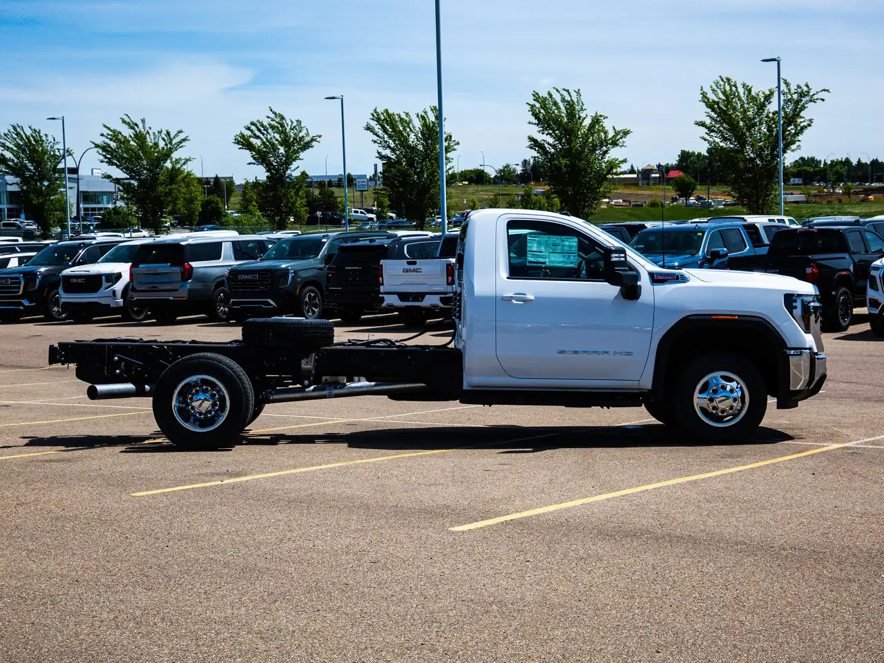 GMC Sierra 3500HD снимка GMC Sierra 3500HD
