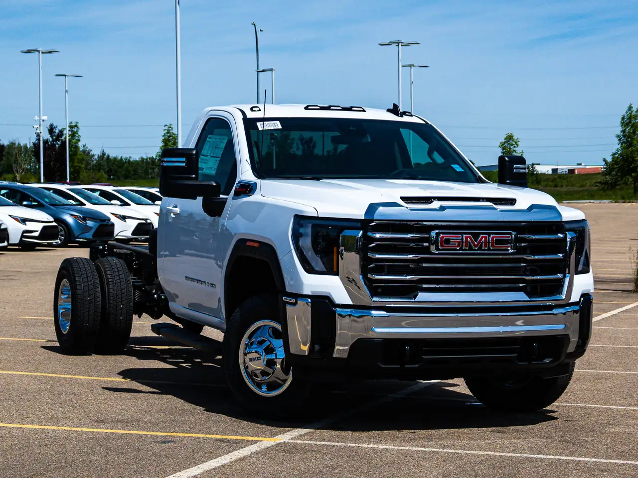 GMC Sierra 3500HD снимка GMC Sierra 3500HD