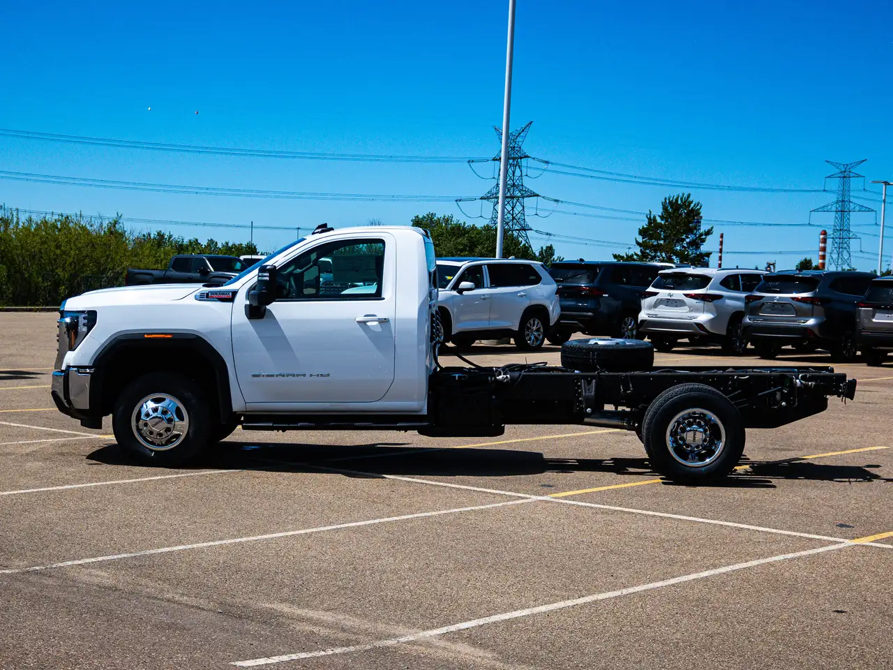 GMC Sierra 3500HD снимка GMC Sierra 3500HD