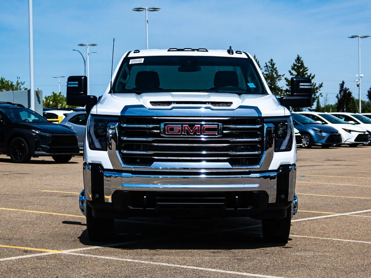 GMC Sierra 3500HD снимка GMC Sierra 3500HD