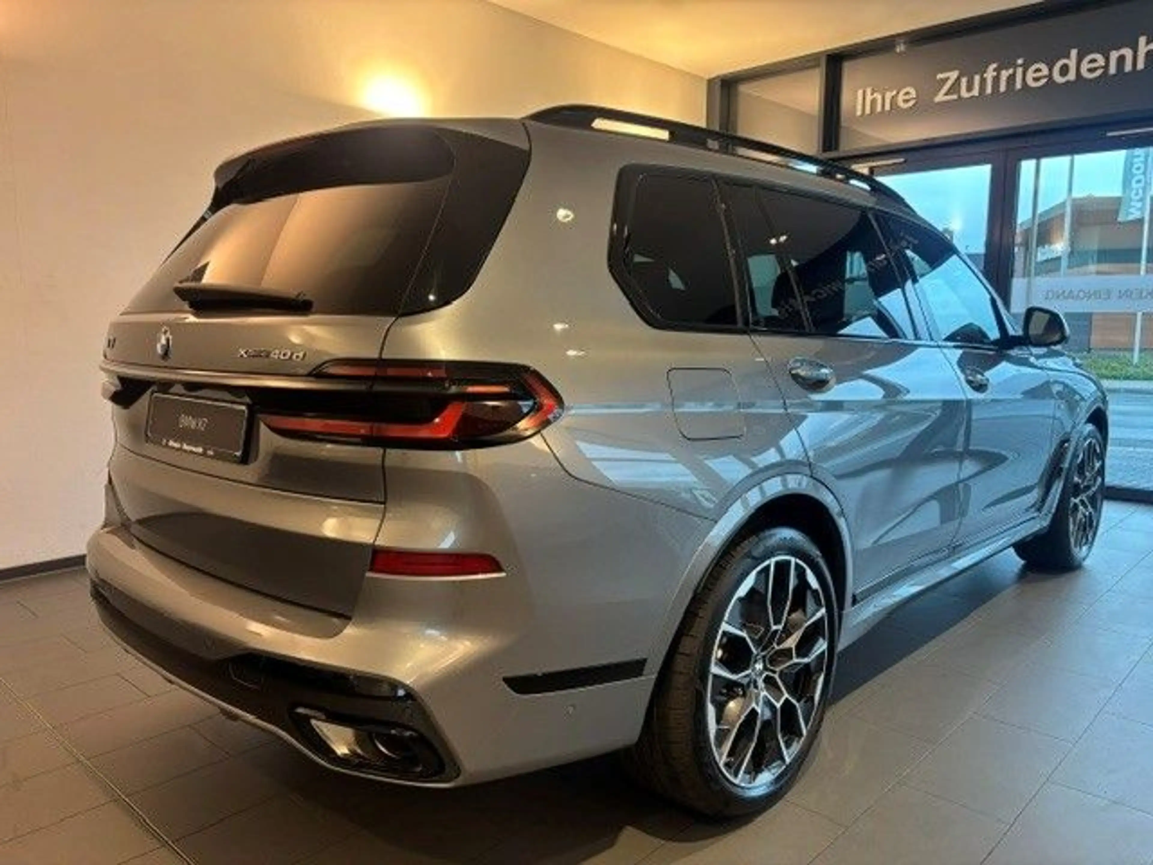 BMW X7 xDrive40d M Sportpaket *Businesskundenaktion* — photo 4