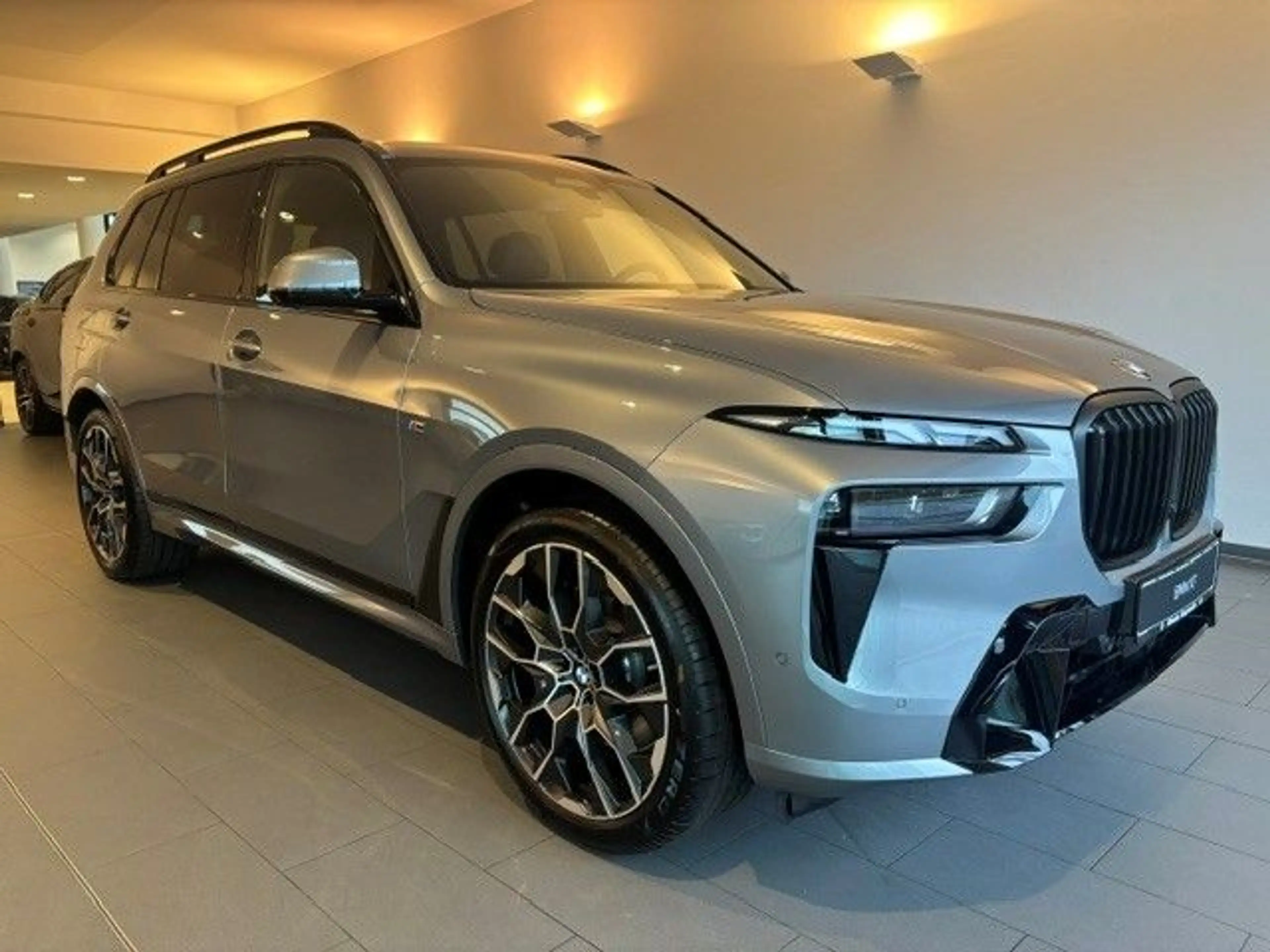 BMW X7 xDrive40d M Sportpaket *Businesskundenaktion* — photo 3