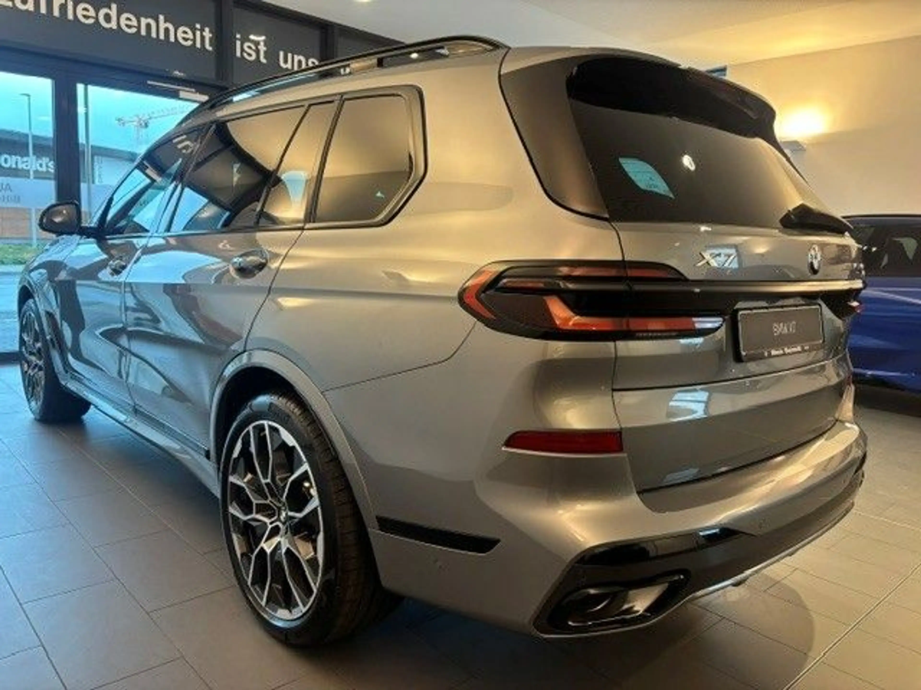 BMW X7 xDrive40d M Sportpaket *Businesskundenaktion* — photo 6
