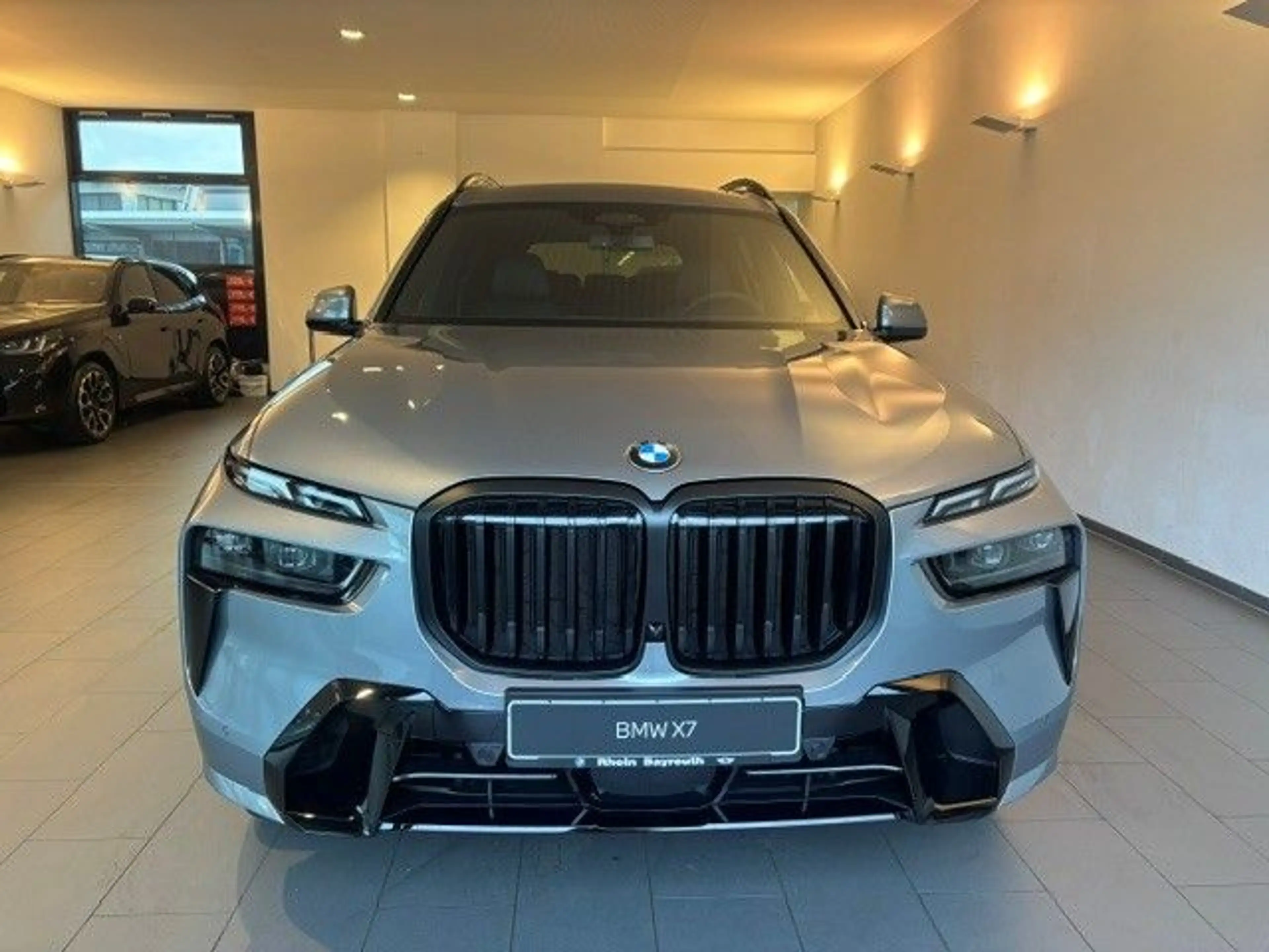 BMW X7 xDrive40d M Sportpaket *Businesskundenaktion* — photo 2