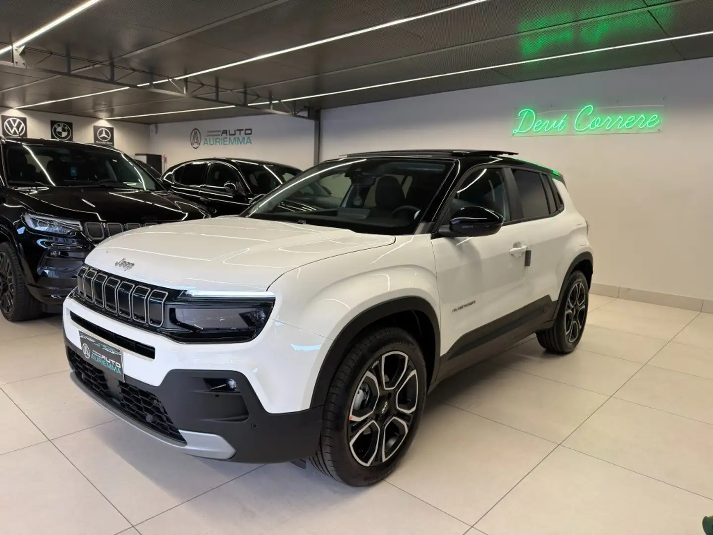 Jeep Avenger KM0 1200 TURBO SUMMIT+TETTO APRIBILE+PELLE Bianco - 1