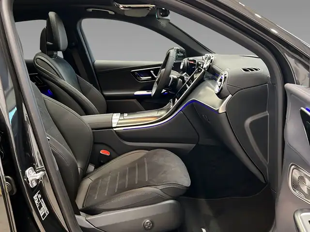 Mercedes-Benz GLC 200 view 14
