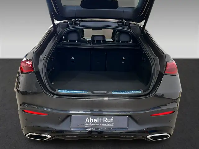 Mercedes-Benz GLC 200 view 6