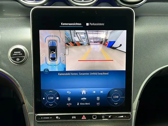 Mercedes-Benz GLC 200 view 11