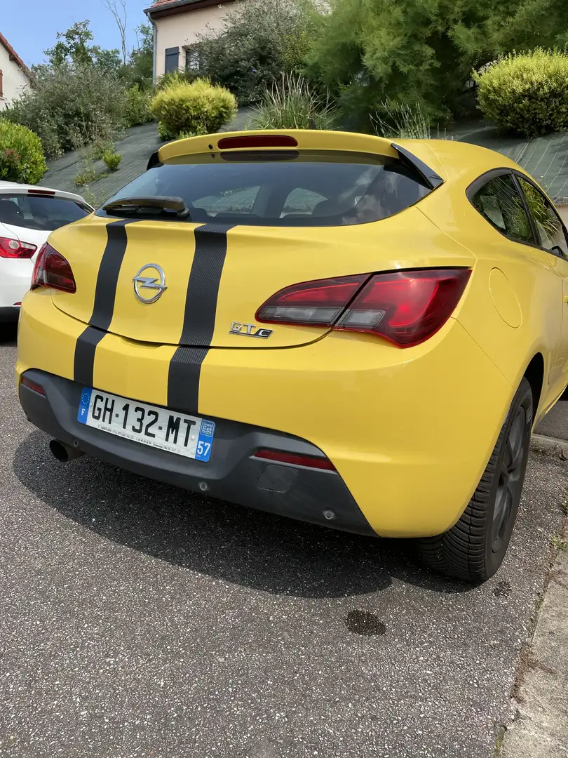 Opel Astra Astra GTC 1.6 T - 180 Cosmo Panoramique Jaune - 2